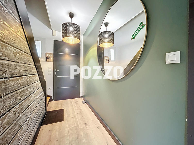 Maison - 85 m² - 5 pièces