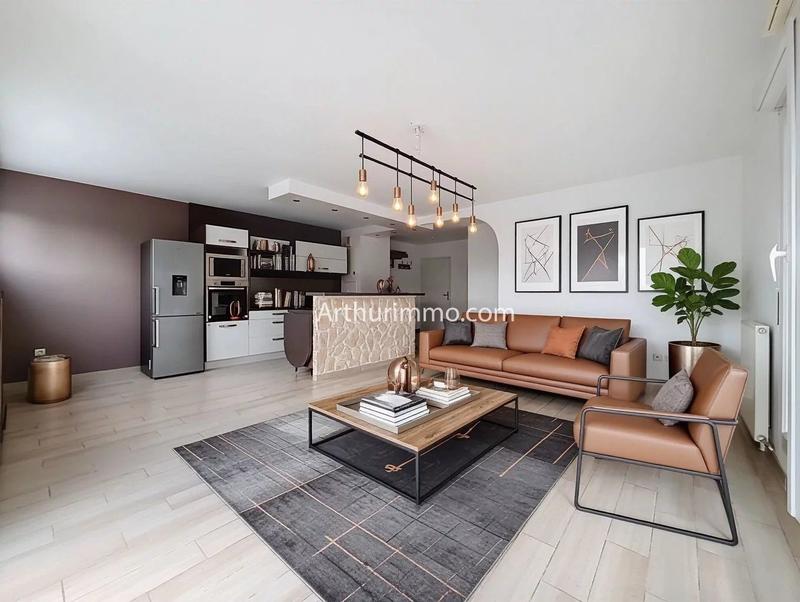 Appartement - 84 m² - 4 pièces