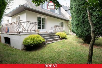 Maison - 126 m² - 6 pièces