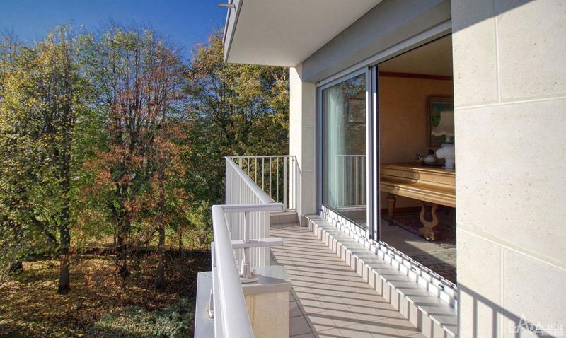 Appartement - 90 m² - 4 pièces