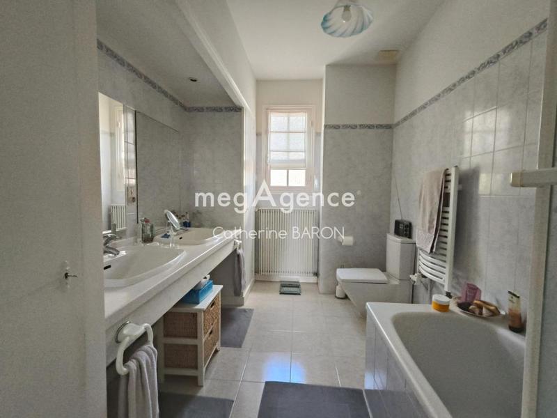 Maison de campagne - 220 m² - 5 pièces