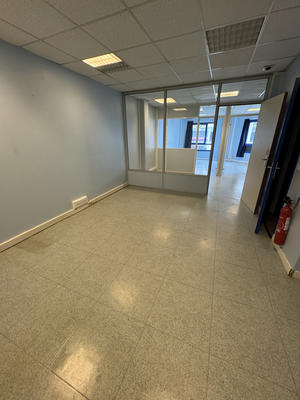 Bureau - 56 m² - 3 pièces