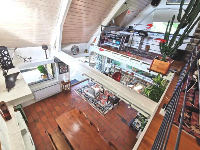 Maison - 230 m² - 8 pièces