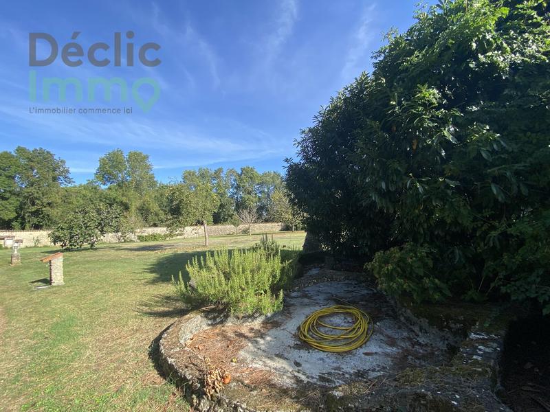 Maison - 249 m² - 7 pièces