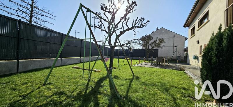 Maison - 110 m² - 5 pièces