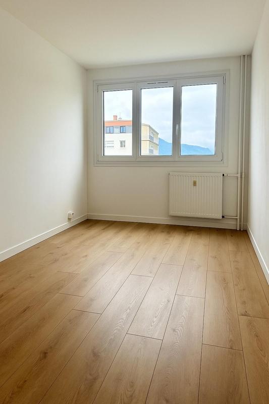 Appartement - 115 m² - 5 pièces