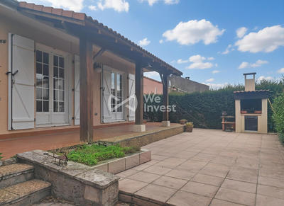 Villa - 90 m² - 5 pièces
