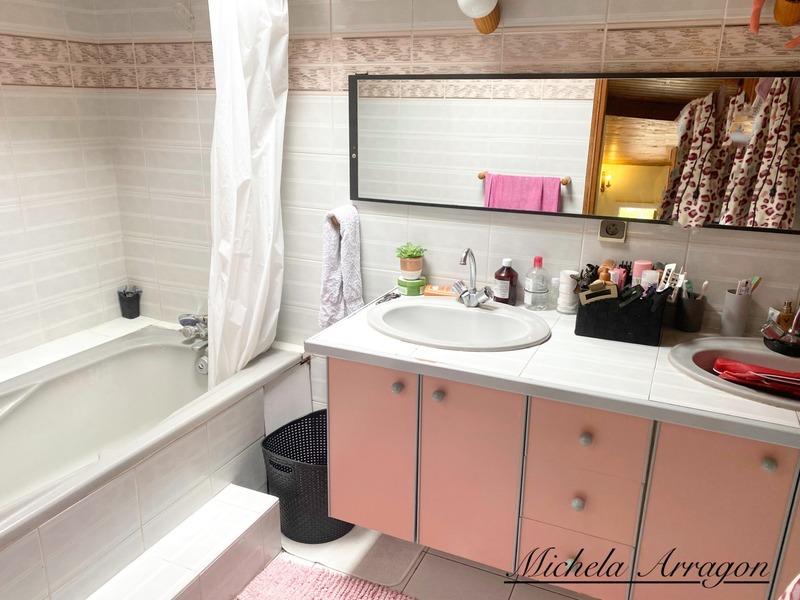 Propriété - 365 m² - 13 pièces