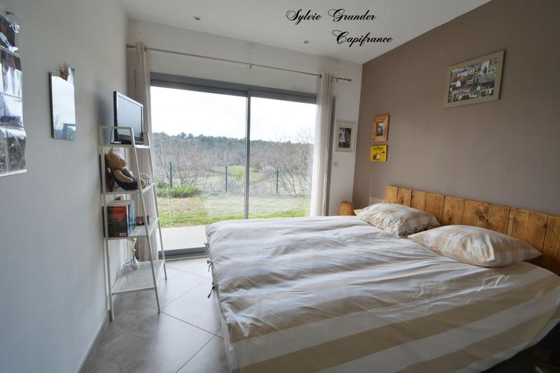 Maison - 180 m² - 5 pièces