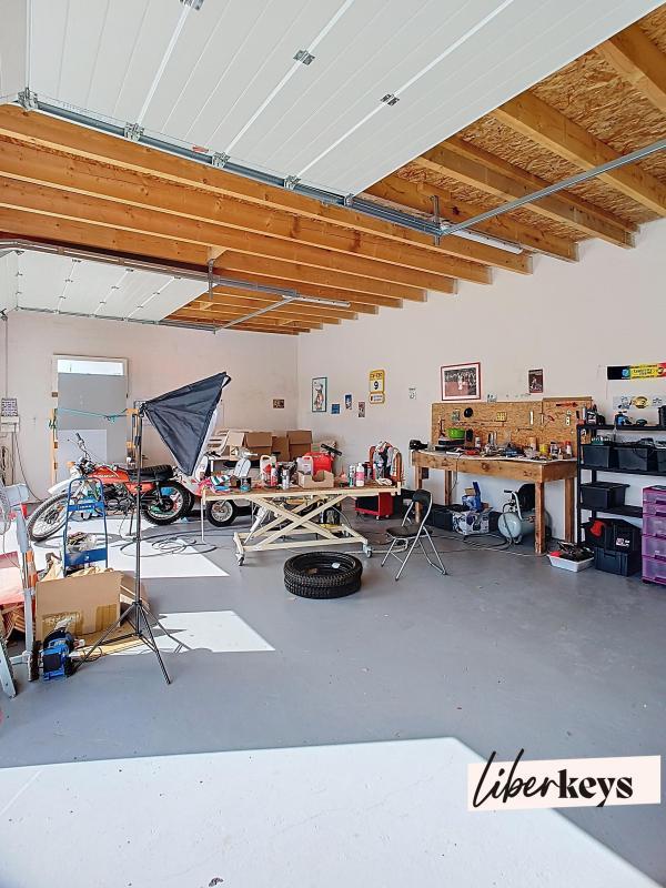 Garage - 61 m²