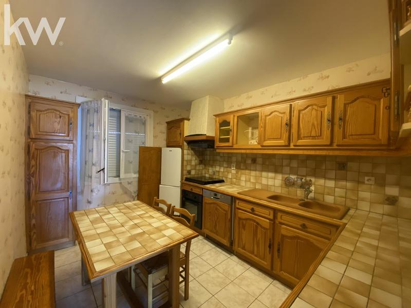 Maison traditionnelle - 100 m² - 5 pièces