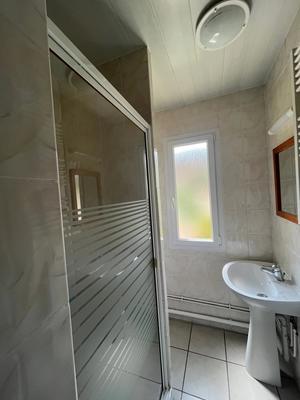 Appartement - 65 m² - 4 pièces