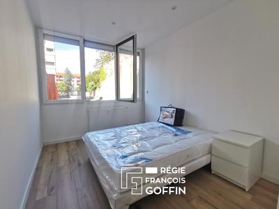 Appartement - 89 m² - 5 pièces