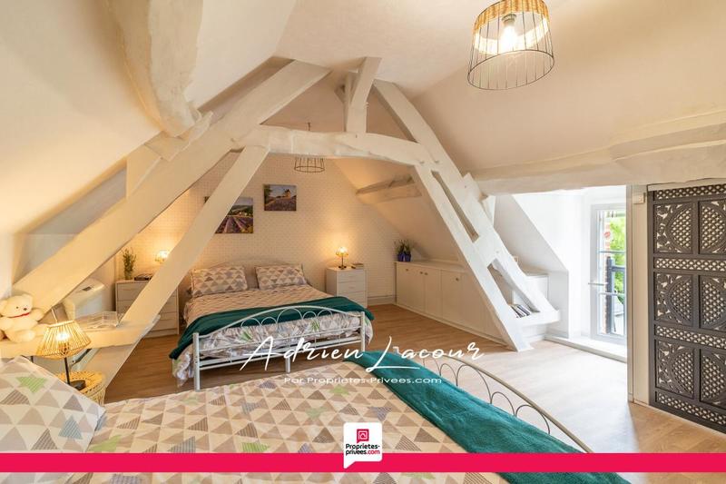 Maison - 146 m² - 6 pièces