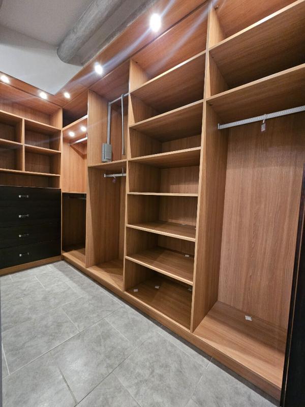 Maison - 141 m² - 4 pièces