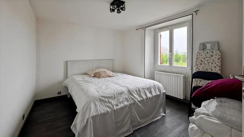 Maison de maîtres - 230 m² - 9 pièces