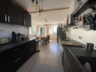Maison - 170 m² - 8 pièces