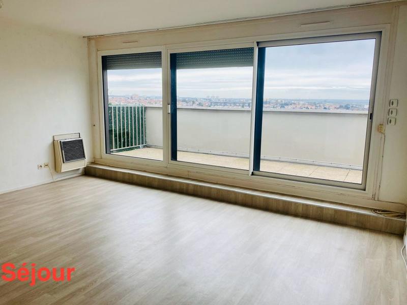 Appartement - 92 m² - 4 pièces