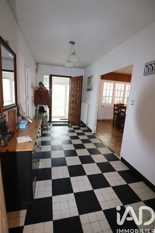 Maison - 161 m² - 6 pièces