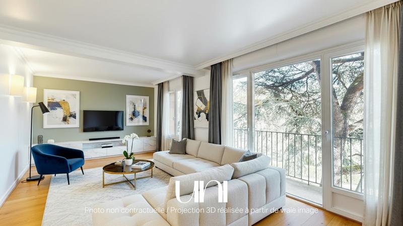 Appartement - 90 m² - 4 pièces