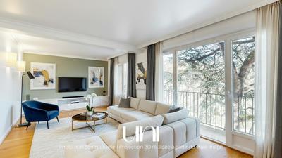 Appartement - 90 m² - 4 pièces