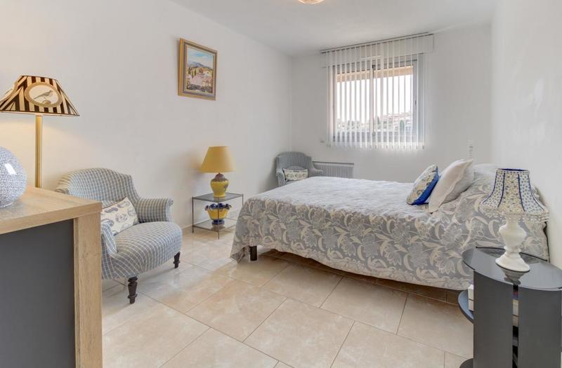 Appartement - 75 m² - 3 pièces