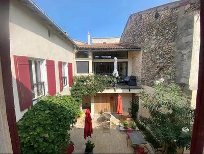 Mas - 248 m² - 9 pièces