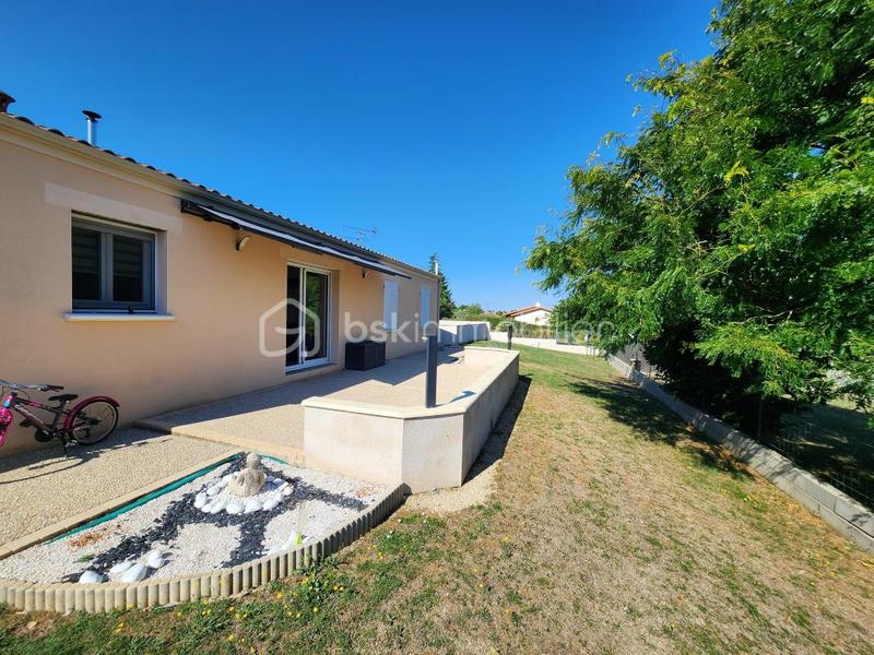 Maison traditionnelle - 93 m² - 4 pièces