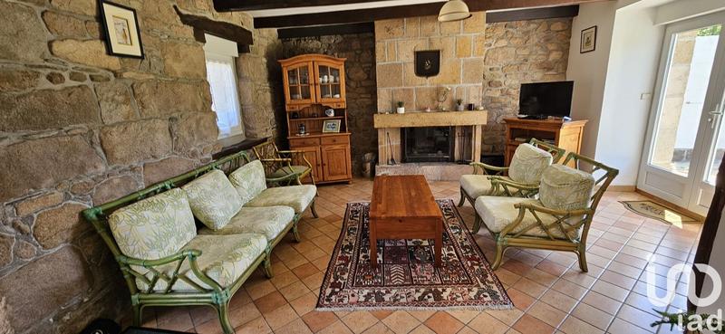 Maison - 280 m² - 5 pièces