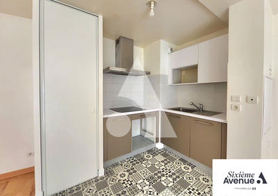 Appartement - 82 m² - 4 pièces