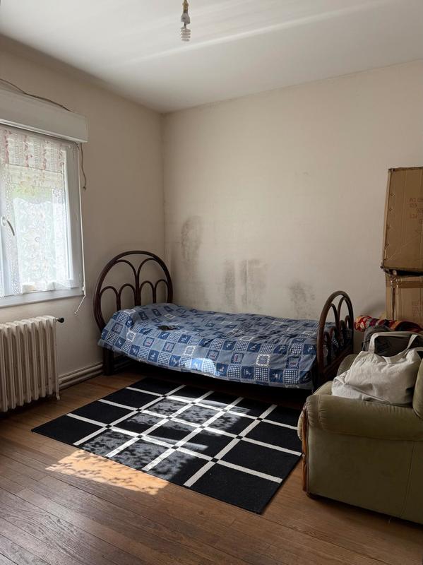 Appartement - 85 m² - 4 pièces