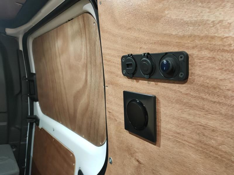 Ford Transit Custom Kombi Amenager Trend