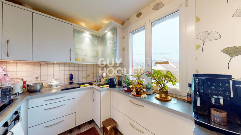 Maison - 80 m² - 5 pièces