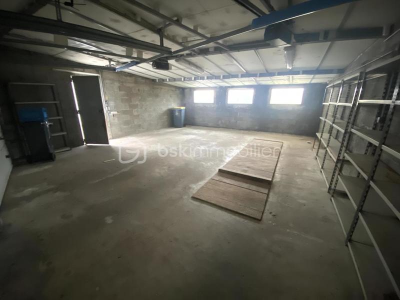 Maison - 246 m² - 7 pièces