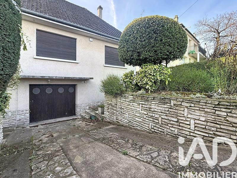 Maison - 145 m² - 8 pièces