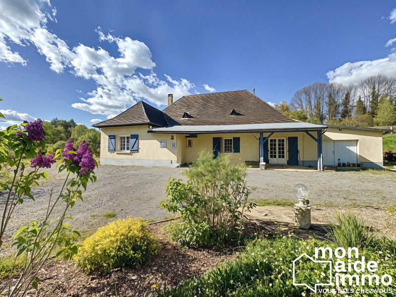 Maison - 135 m² - 6 pièces