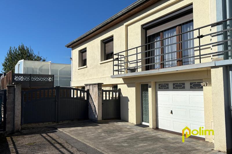 Maison - 120 m² - 6 pièces