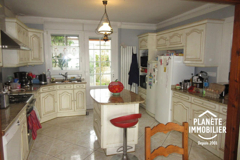 Maison ancienne - 119 m² - 7 pièces