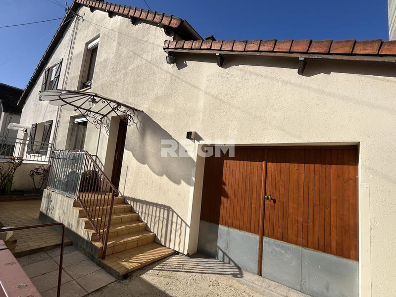 Maison - 75 m² - 4 pièces