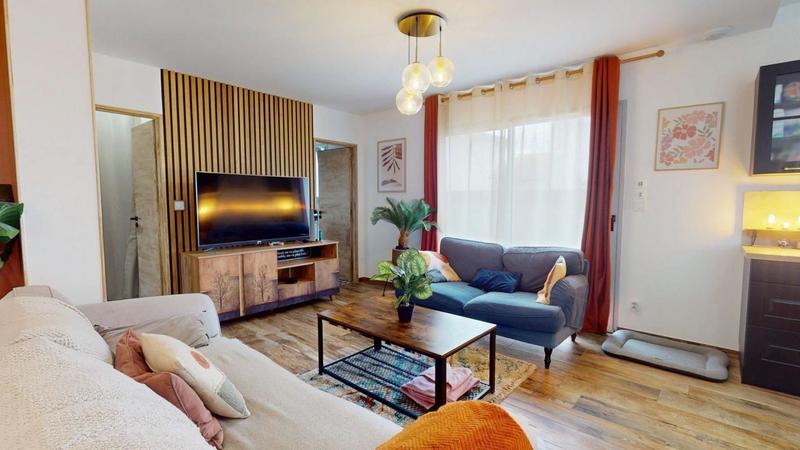 Maison - 103 m² - 5 pièces