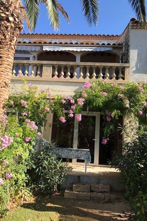 Maison - 230 m² - 6 pièces