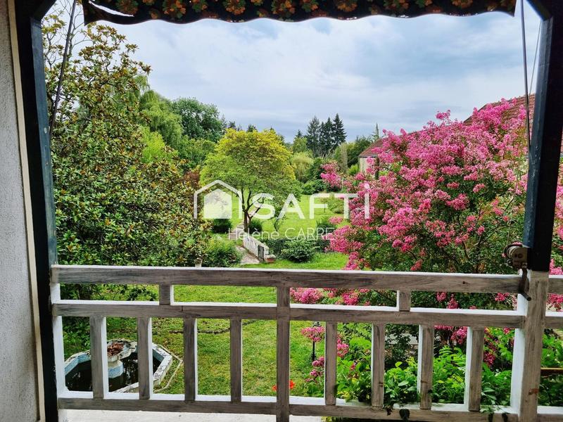 Maison - 200 m² - 7 pièces