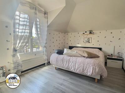 Maison - 158 m² - 7 pièces