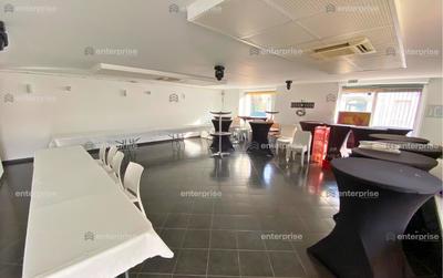 Local commercial - 272 m²