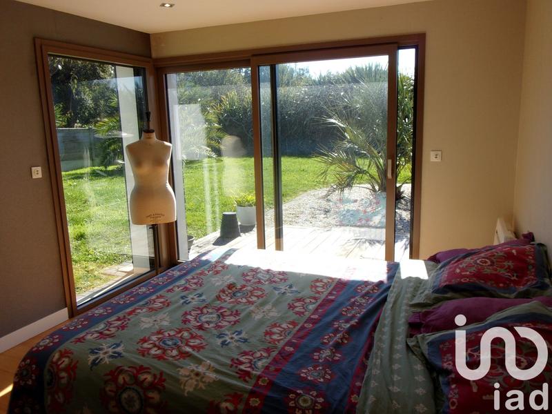 Maison - 221 m² - 9 pièces