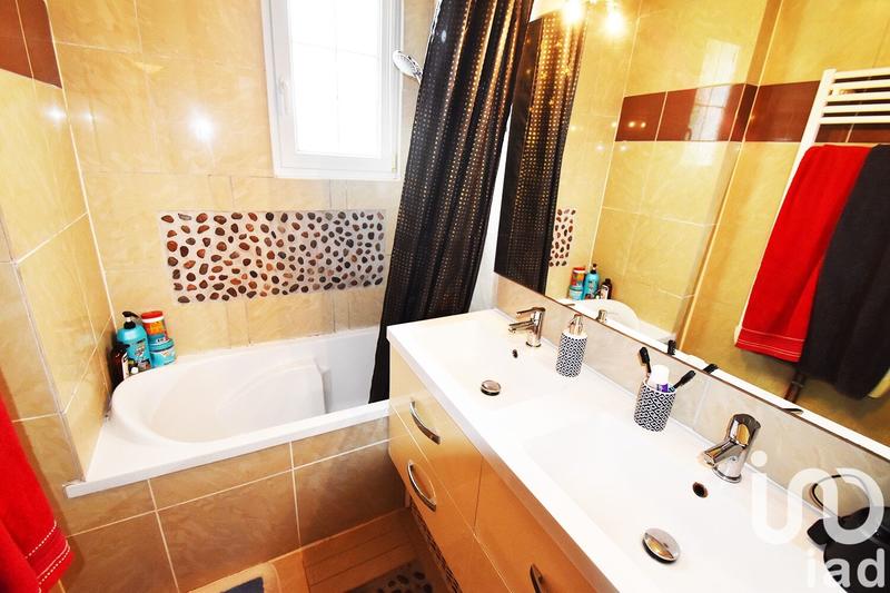 Maison - 67 m² - 3 pièces