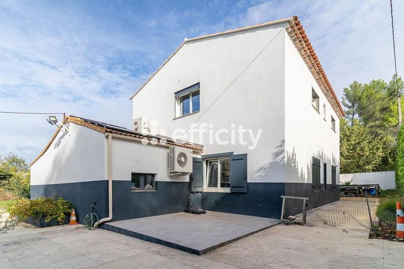 Maison - 166 m² - 5 pièces