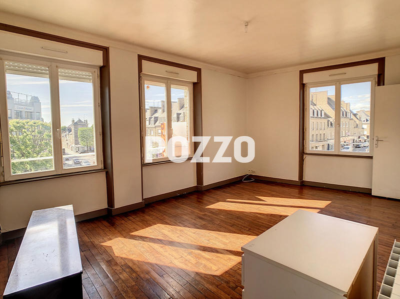 Immeuble - 152 m² - 6 pièces