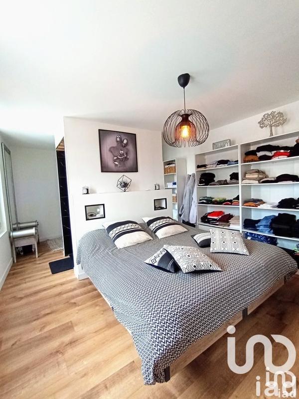 Maison de ville - 286 m² - 9 pièces