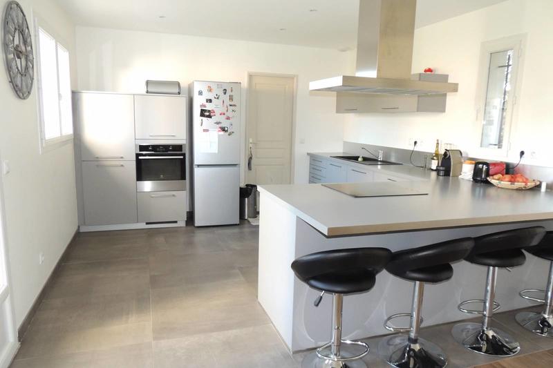 Maison - 97 m² - 5 pièces